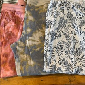 Eddie Bauer sweats bundle of 3